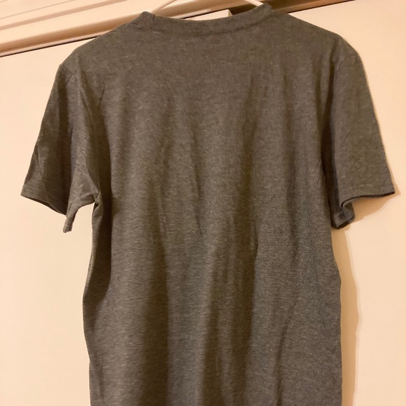 NWT - Men’s Adidas Gray T-Shirt - Picture 4 of 7